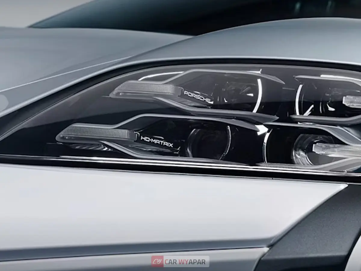 Porsche Taycan Top Feature